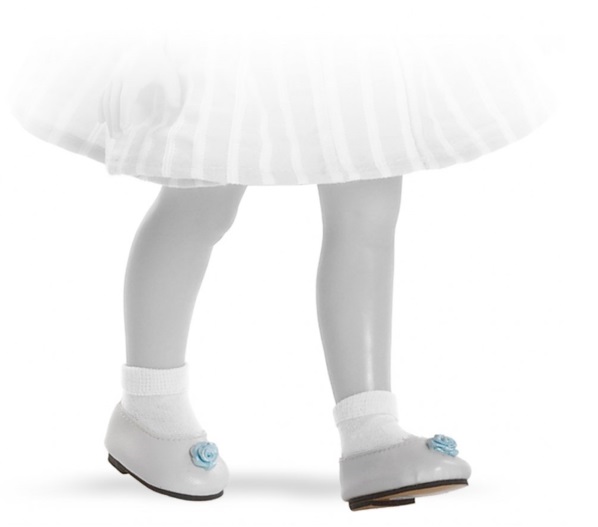 Туфли белые с голубым цветком, для кукол 32 см.  